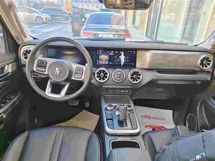 Фото 8 - Tank 300