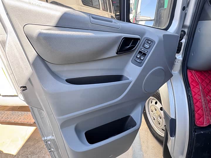 Фото 5 - Foton Tuyano