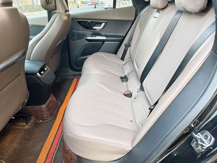 Фото 8 - Mercedes-Benz EQE SUV