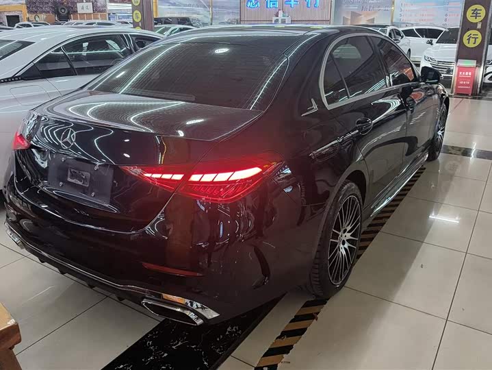 Фото 3 - Mercedes-Benz C-Class