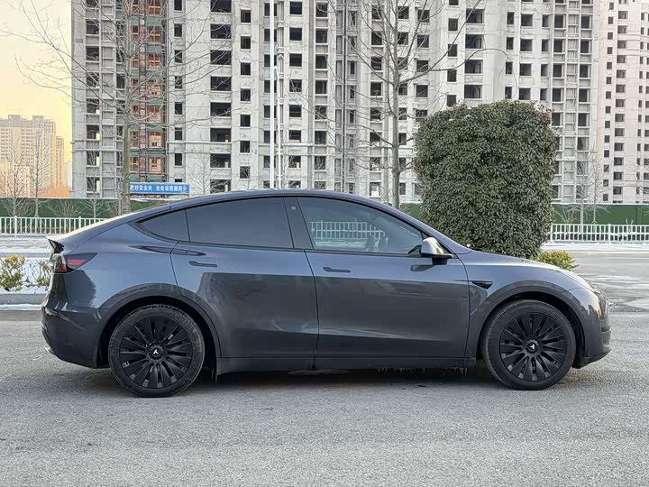 Фото 7 - Tesla Model Y