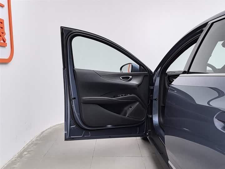 Фото 8 - BYD Seal 06 Hybrid/EV