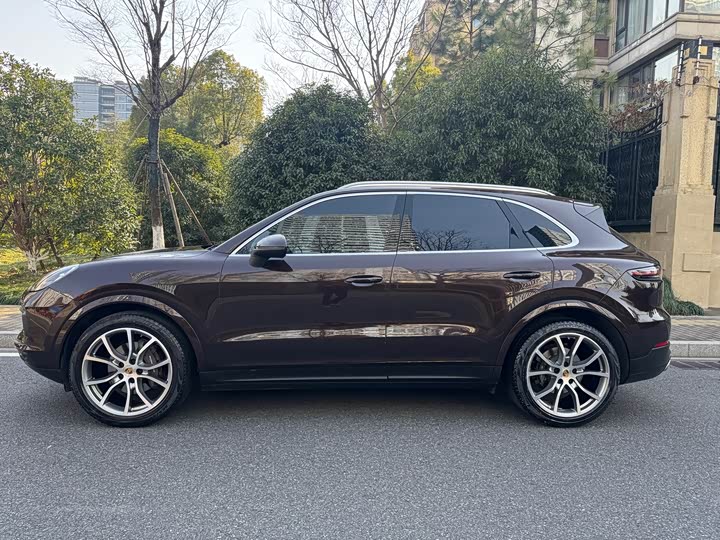 Фото 3 - Porsche Cayenne