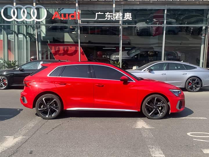 Фото 8 - Audi A3