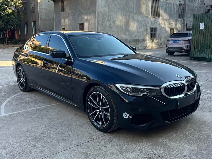 Фото 2 - BMW 3 Series