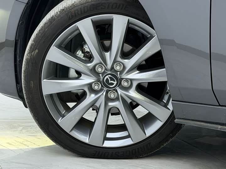 Фото 9 - Mazda 3 (Axela)