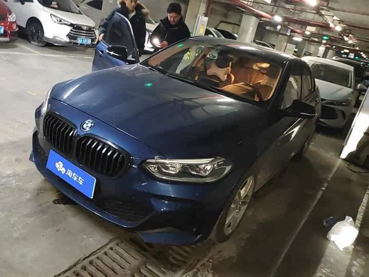 Фото 1 - BMW 1 Series