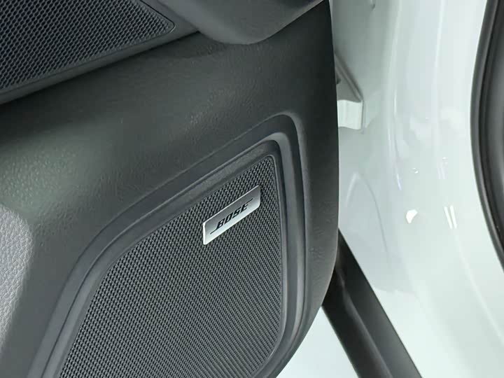 Фото 5 - Porsche Macan