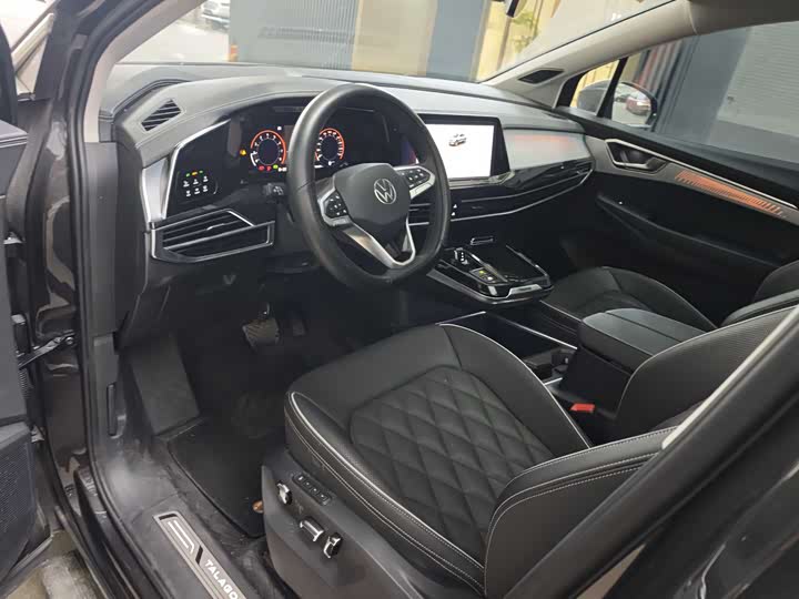 Фото 8 - Volkswagen Talagon