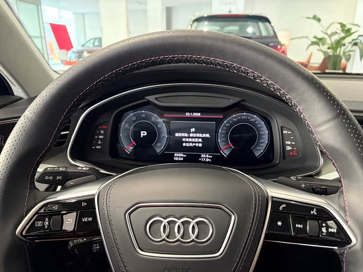 Фото 6 - Audi A6L