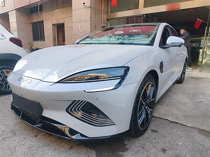 Фото 1 - BYD Seal