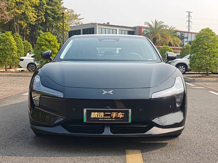 Фото 2 - XPeng Mona M03