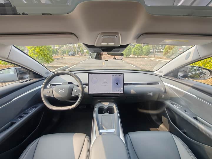 Фото 7 - XPeng Mona M03
