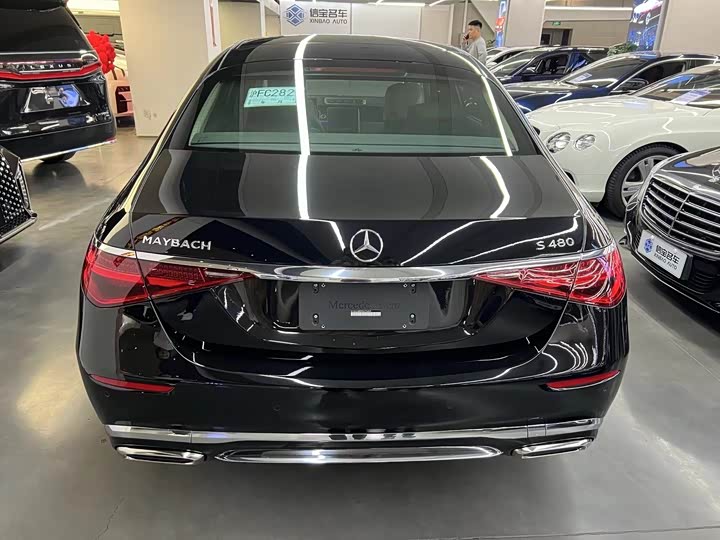 Фото 9 - Mercedes-Benz Maybach S-Class