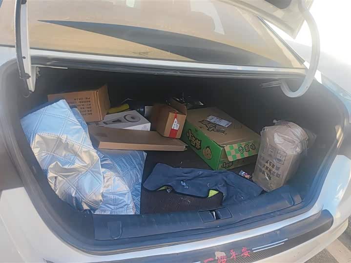 Фото 4 - Geely Geometry A