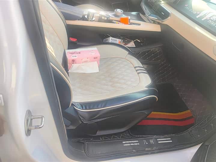 Фото 8 - Geely Geometry A