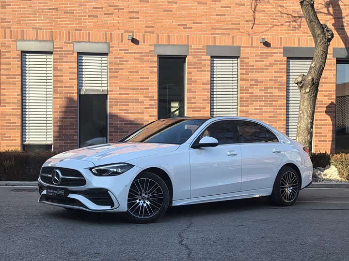 Фото 1 - Mercedes-Benz C-Class