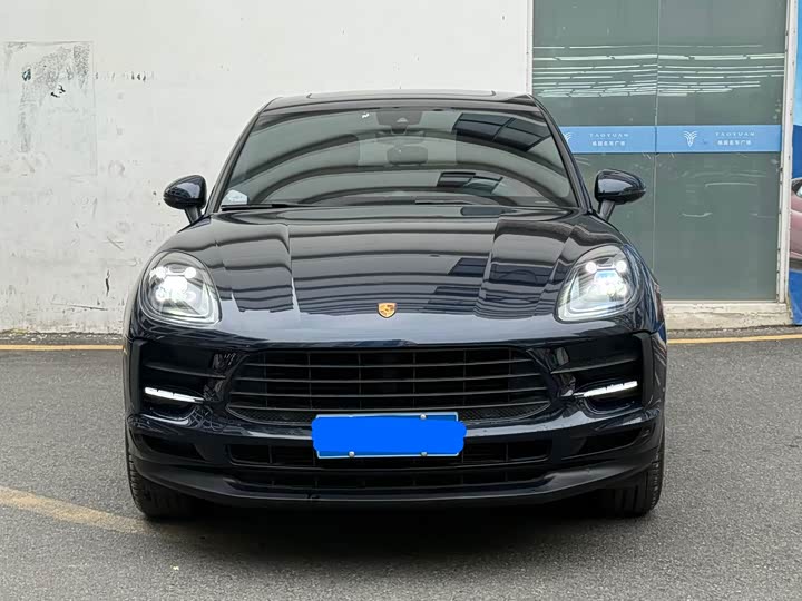 Фото 1 - Porsche Macan