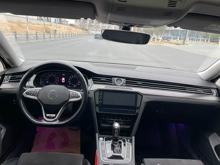 Фото 6 - Volkswagen Magotan