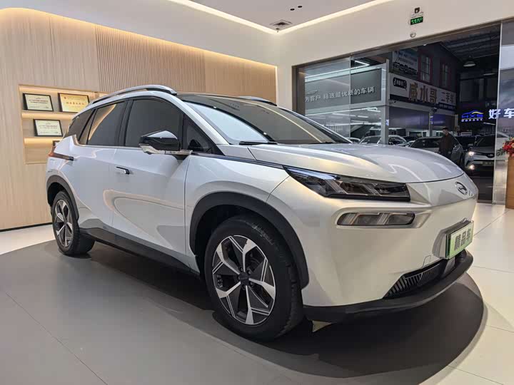 Фото 3 - GAC Aion V