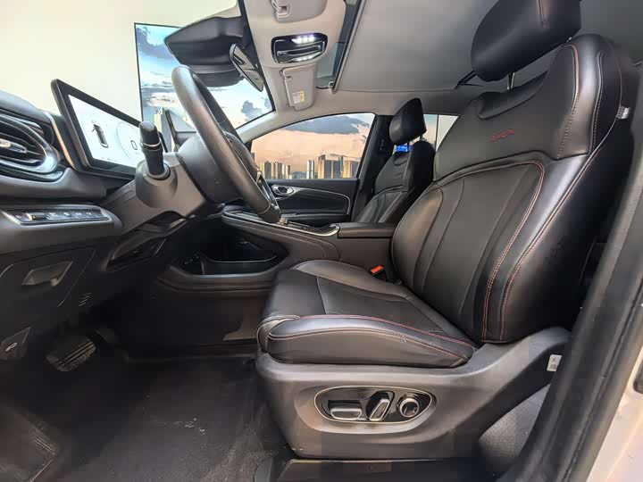 Фото 6 - GAC Aion V