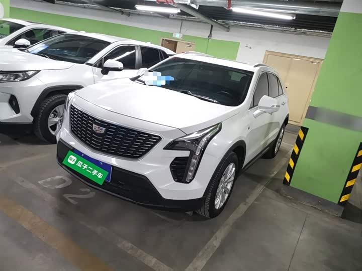 Фото 1 - Cadillac XT4