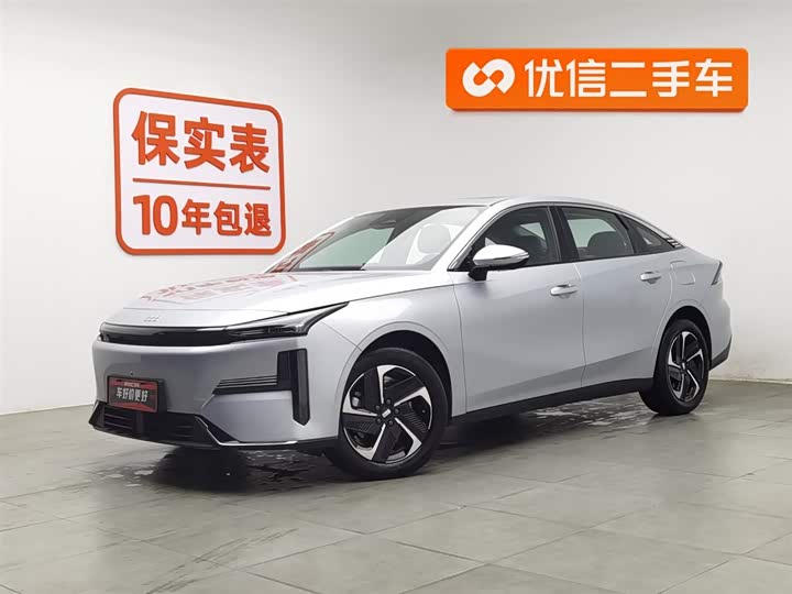 Фото 1 - Geely Galaxy L6