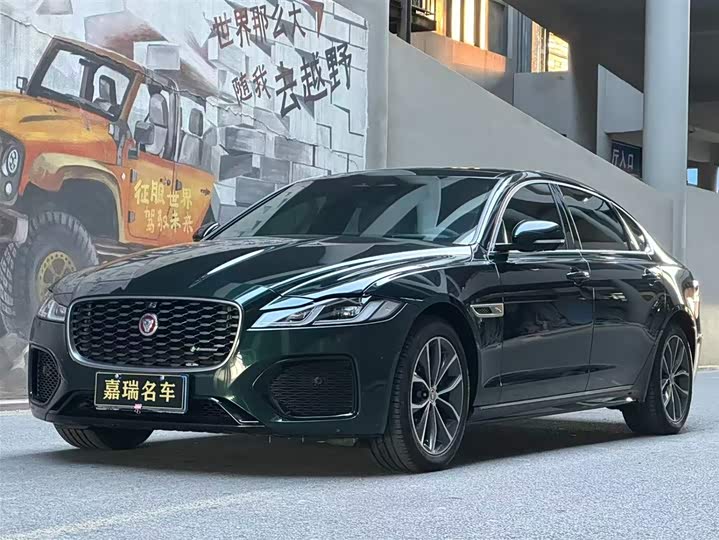 Фото 1 - Jaguar XF L