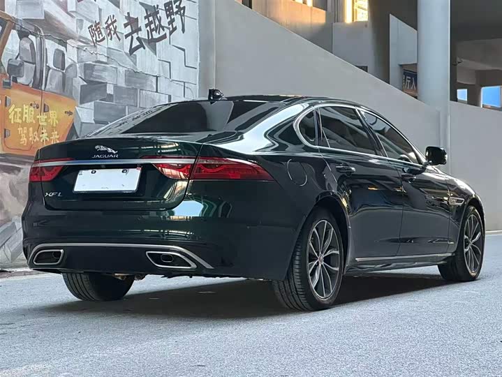 Фото 5 - Jaguar XF L