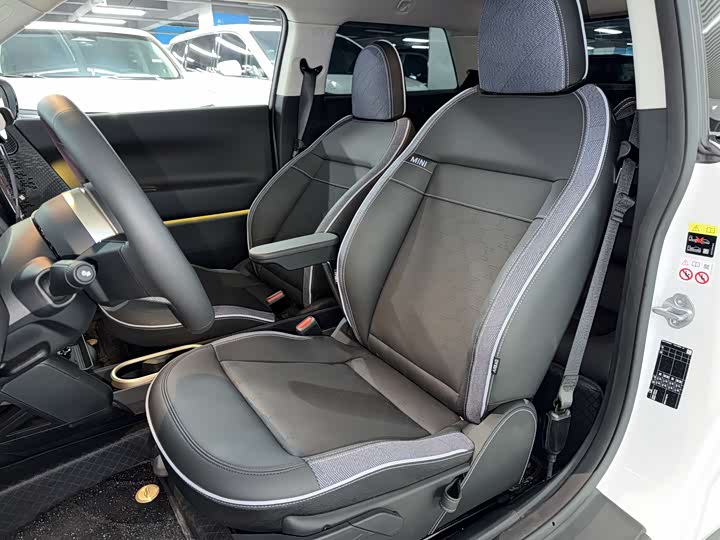 Фото 8 - Mini Cooper