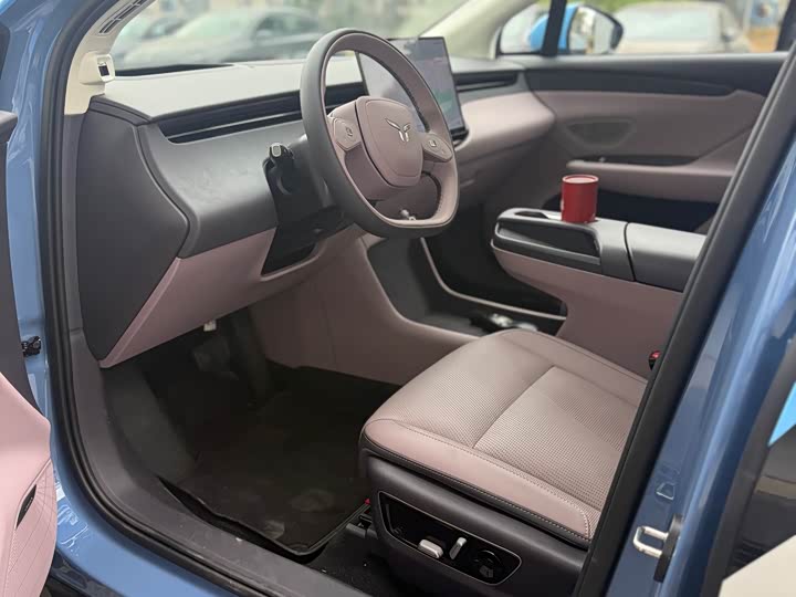 Фото 6 - Hongqi EHS5 (Tiangong 06)