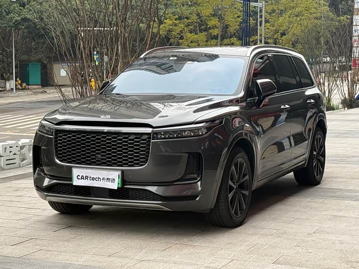 Фото 1 - LiXiang One