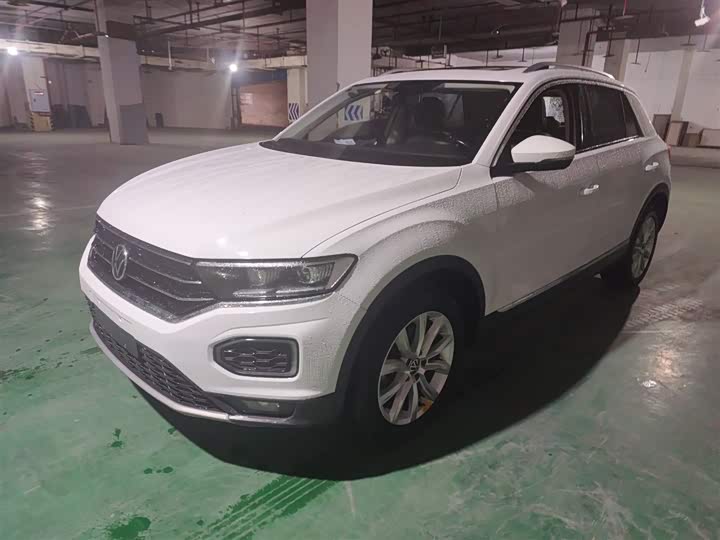 Фото 1 - Volkswagen T-Roc