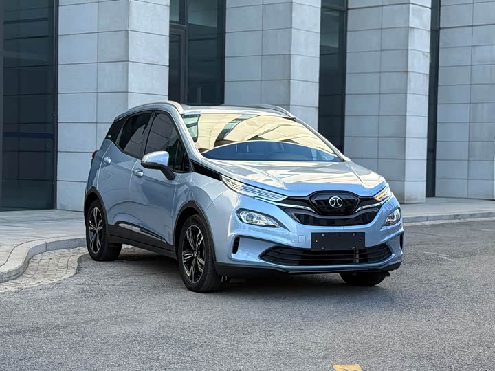 Фото 3 - Beijing EX3