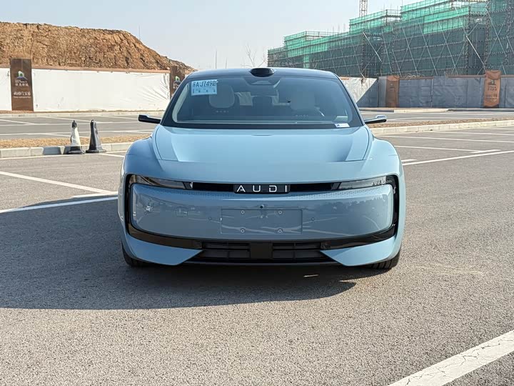 Фото 2 - Audi × SAIC E5 Sportback