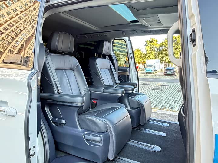 Фото 6 - GAC Trumpchi M8