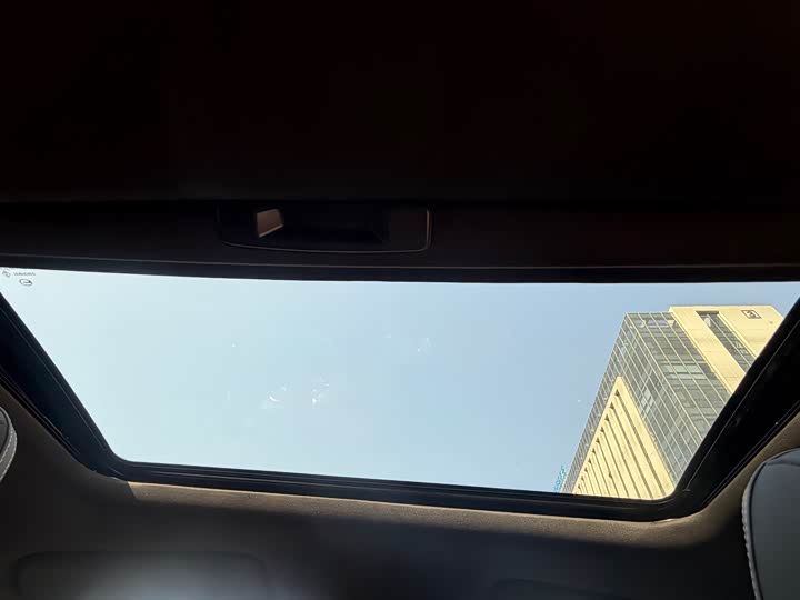 Фото 7 - GAC Trumpchi Empow R