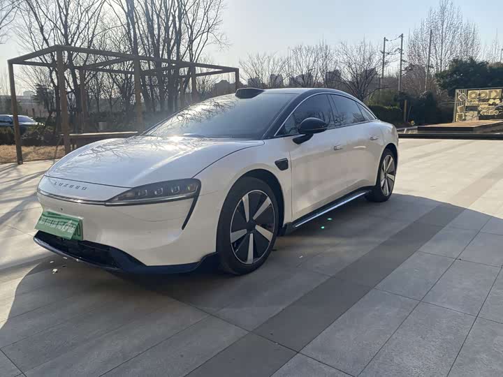 Фото 1 - Luxeed S7