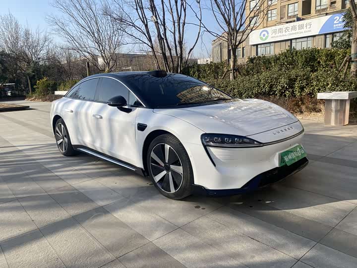 Фото 3 - Luxeed S7