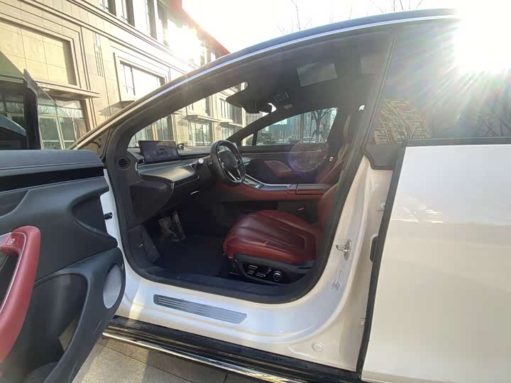 Фото 4 - Luxeed S7