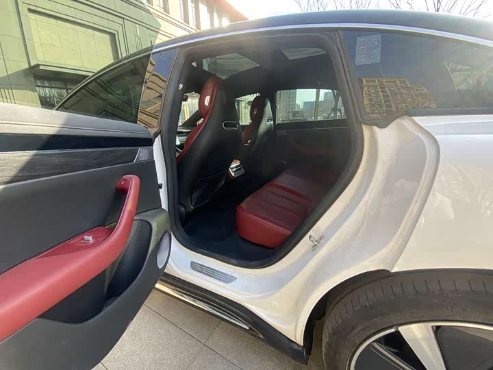 Фото 6 - Luxeed S7