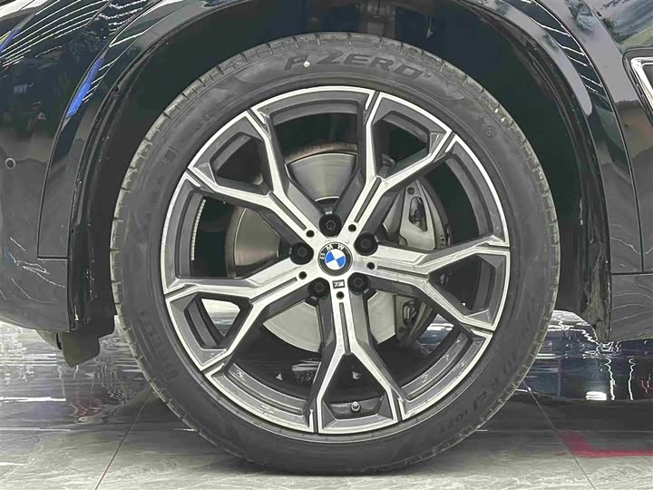 Фото 4 - BMW X5