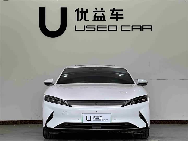 Фото 2 - BYD Han