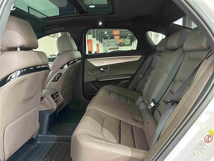 Фото 5 - BYD Han