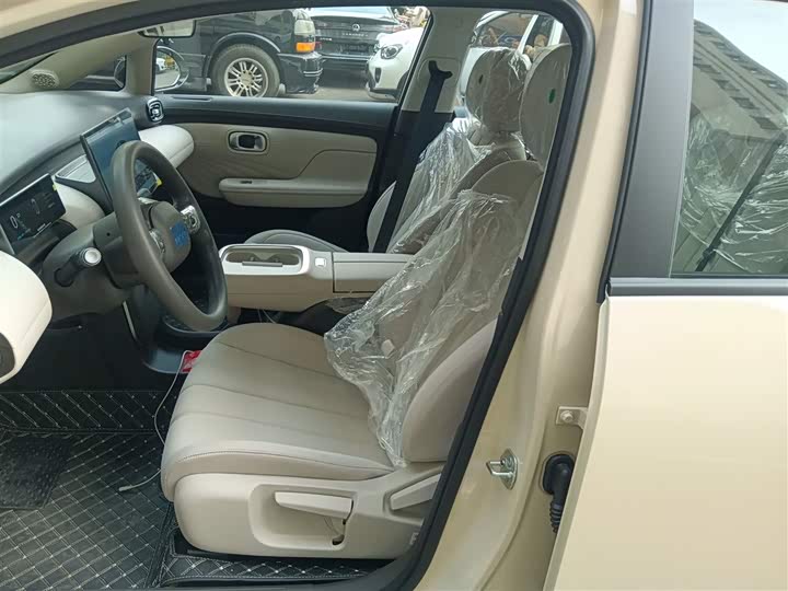 Фото 7 - GAC Aion UT