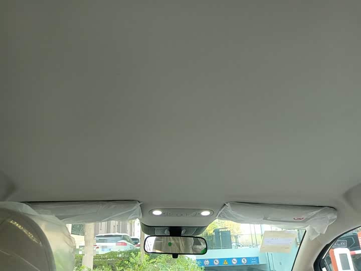 Фото 8 - GAC Aion UT