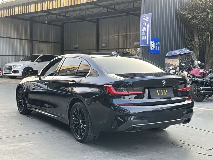 Фото 6 - BMW 3 Series