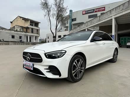 Фото 1 - Mercedes-Benz E-Class