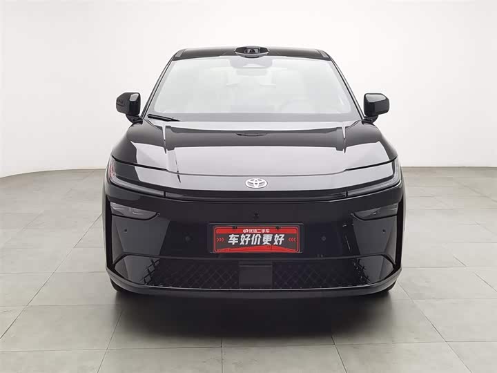 Фото 3 - Toyota bZ3X