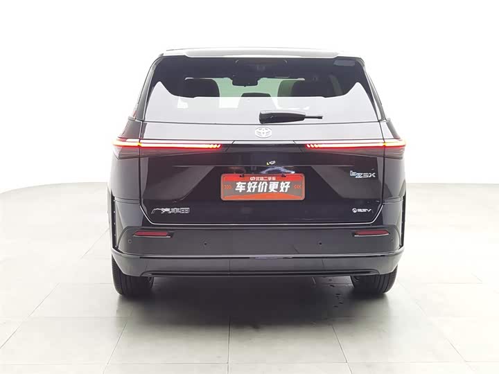 Фото 4 - Toyota bZ3X